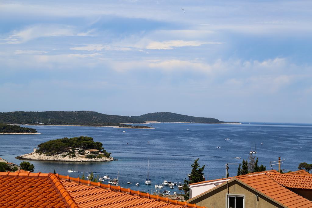 Apartments Divkovic Hvar Town Esterno foto